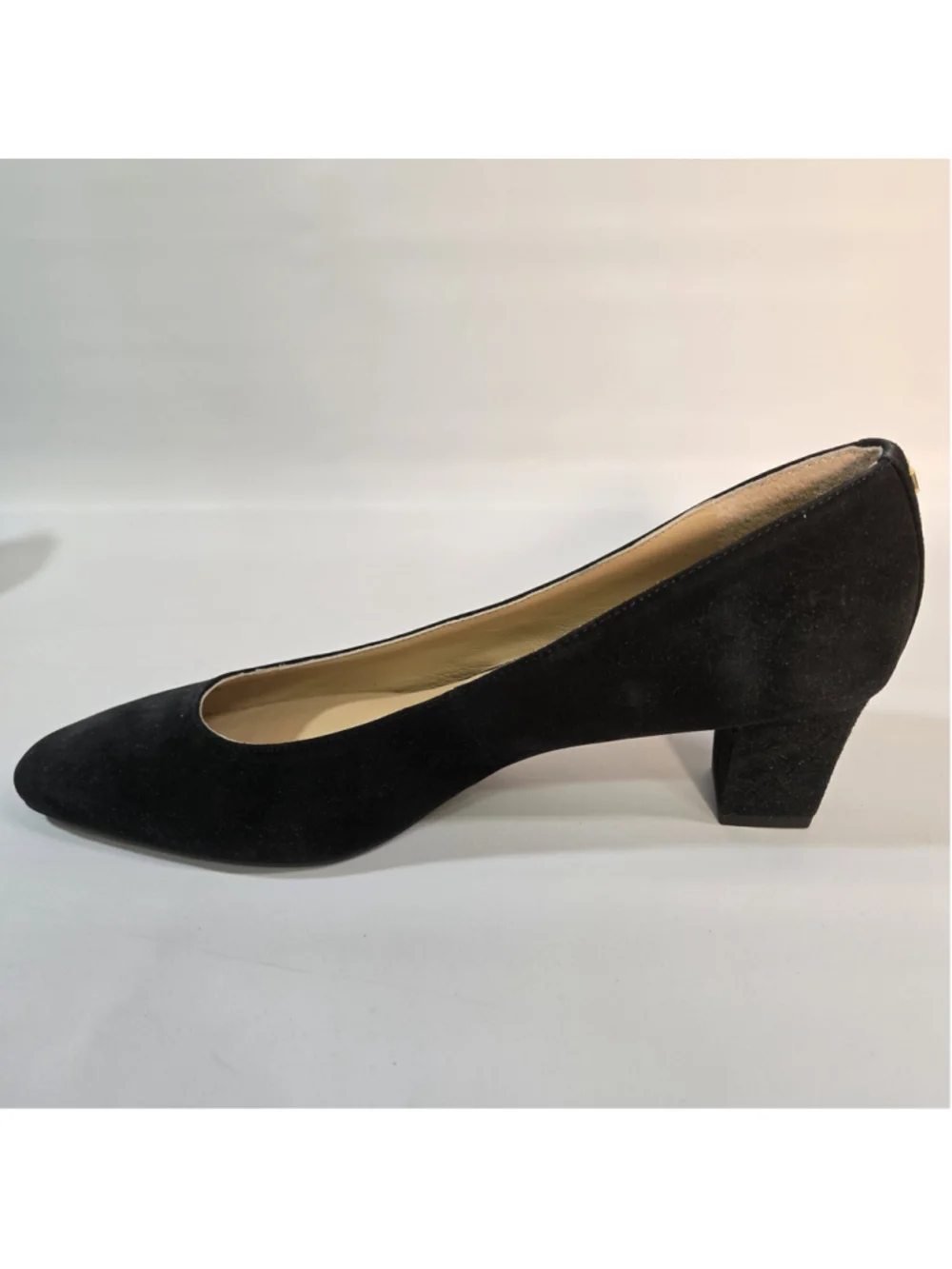 Lauren Ralph Lauren Whitney Black Suede Pumps 8.5 NIB Quiet Luxury Heels Office